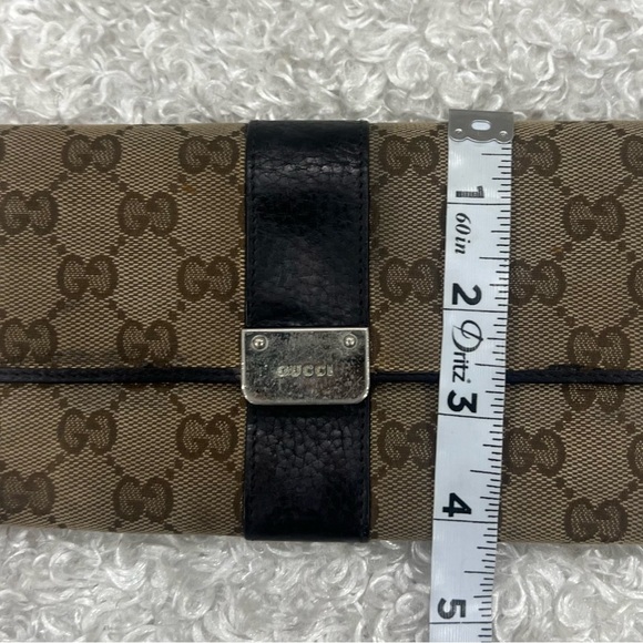 Gucci Beige GG Canvas and Leather Flap Wallet - Picture 12 of 12